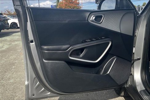 Used 2024 Kia Soul LX w/ Option Group 015 image 20