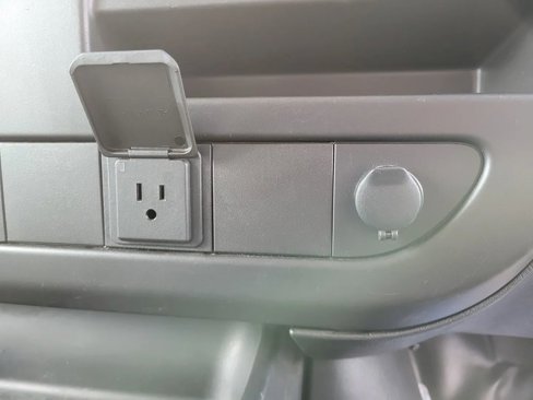 Used 2019 Chevrolet Express 2500 w/ Driver Convenience Package image 8