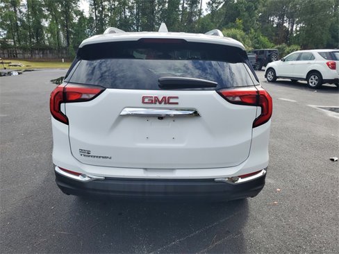 Used 2020 GMC Terrain SLT image 5