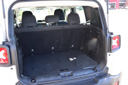 Used 2018 Jeep Renegade Sport w/ Power & Air Group image 13
