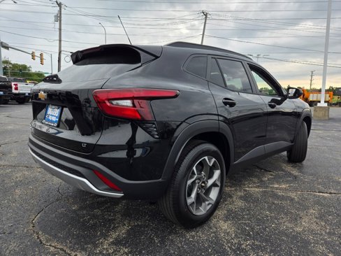 New 2025 Chevrolet Trax LT w/ Driver Confidence Package image 10
