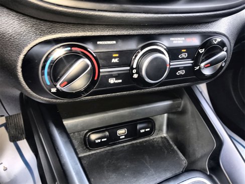 Used 2025 Kia Soul LX w/ LX Technology Package image 18