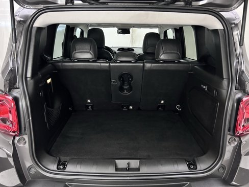 Used 2020 Jeep Renegade Limited w/ Advanced Technology Group image 12
