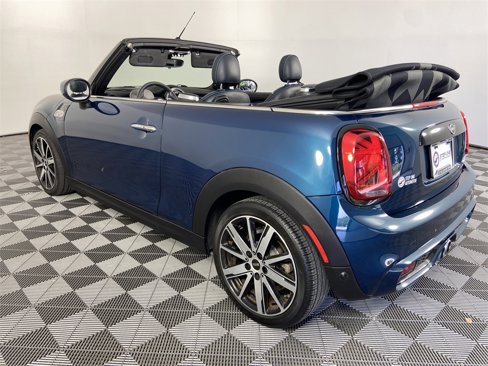 Used 2021 MINI Cooper S w/ Sidewalk Package image 15
