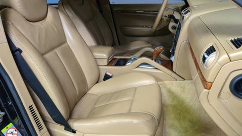 Used 2008 Porsche Cayenne Turbo image 23
