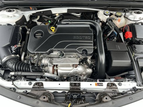 Used 2024 Chevrolet Malibu LT image 26