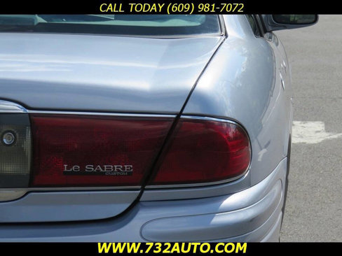 Used 2004 Buick Le Sabre Custom image 29