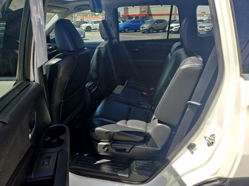Used 2017 Honda Pilot Touring image 20