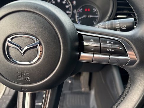 Used 2023 MAZDA MAZDA3 s image 24