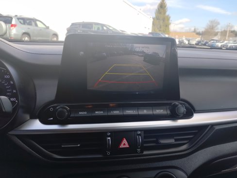 Used 2022 Kia Forte LXS image 20
