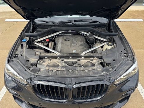 Used 2022 BMW X5 xDrive40i w/ M Sport Package image 34