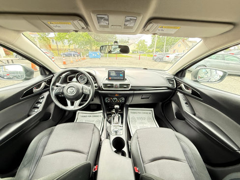 Used 2015 MAZDA MAZDA3 i Touring image 25