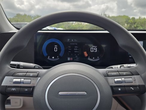 Certified 2024 Hyundai Kona SE image 22