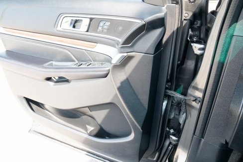 Used 2016 Ford Explorer Limited image 25