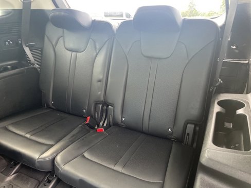 Used 2021 Kia Sorento EX image 11