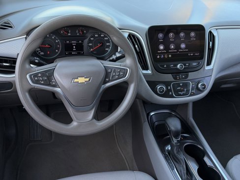 Used 2022 Chevrolet Malibu LS w/ Driver Confidence Package II image 13