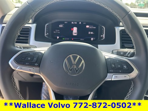 Used 2022 Volkswagen Atlas SE w/ Panoramic Sunroof Package image 17