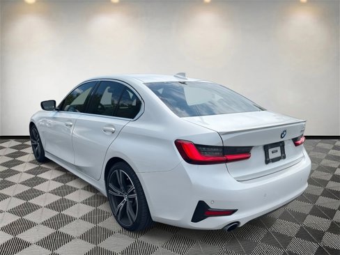 Used 2021 BMW 330e w/ Premium Package image 5
