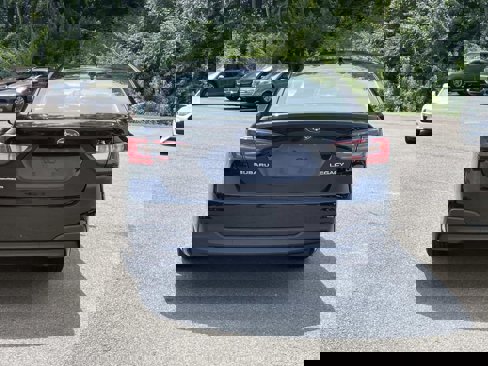 Used 2022 Subaru Legacy image 4
