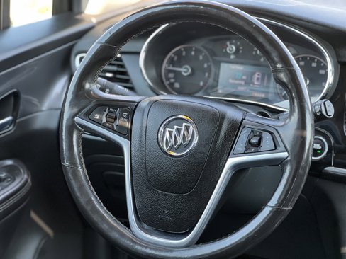 Used 2019 Buick Encore Essence image 15