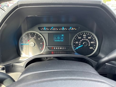 Used 2017 Ford F150 XLT image 15
