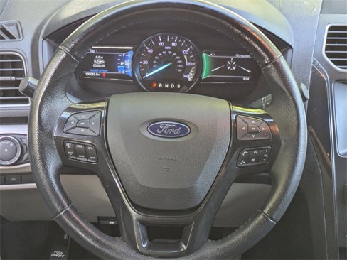 Used 2018 Ford Explorer XLT w/ Equipment Group 201A image 19