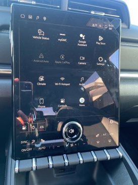 New 2026 GMC Terrain Elevation w/ Elevation Premium Package image 9