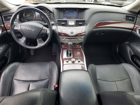 Used 2015 INFINITI Q70 3.7 image 9