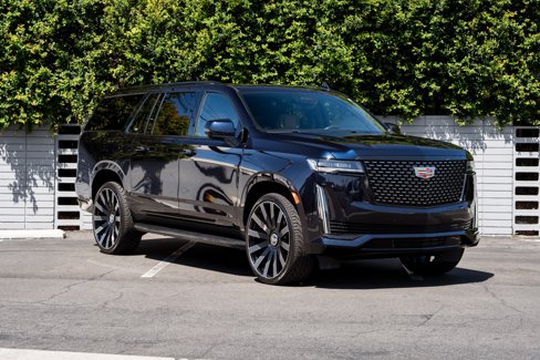 Used 2022 Cadillac Escalade ESV Premium Luxury image 14