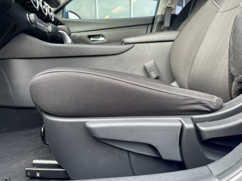Used 2022 Nissan Sentra SV image 16