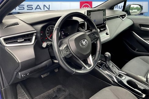Used 2021 Toyota Corolla SE w/ SE Premium Package image 15