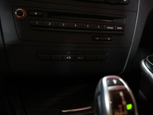 Used 2013 BMW 135i Convertible image 22