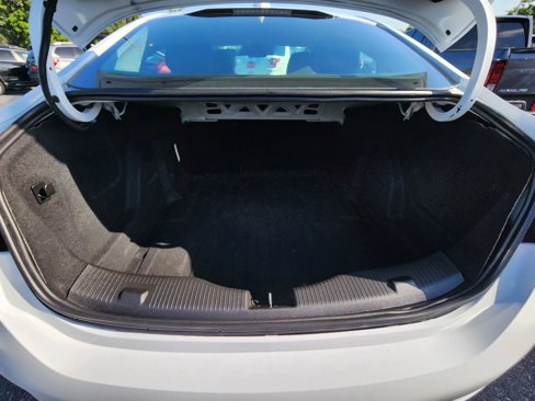 Used 2019 Chevrolet Cruze LT w/ Convenience Package image 25