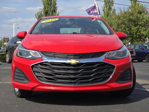 Used 2019 Chevrolet Cruze LT image 16