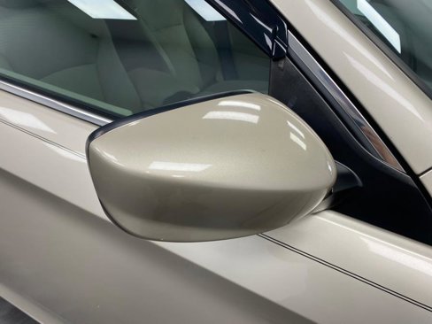Used 2016 Honda Accord LX image 15