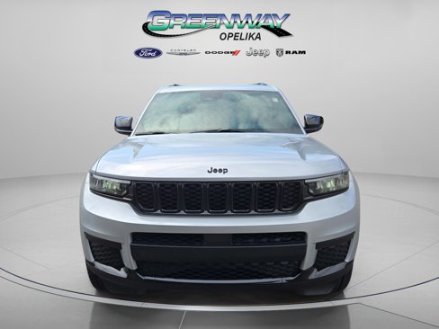 New 2025 Jeep Grand Cherokee L Altitude image 2
