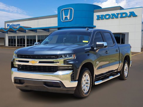 Used 2019 Chevrolet Silverado 1500 LT w/ Texas Edition image 2