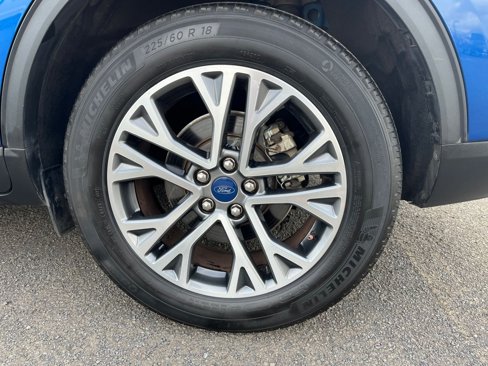 Used 2022 Ford Escape SEL image 30