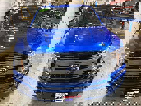 Used 2018 Ford F150 XLT w/ Equipment Group 302A Luxury image 2