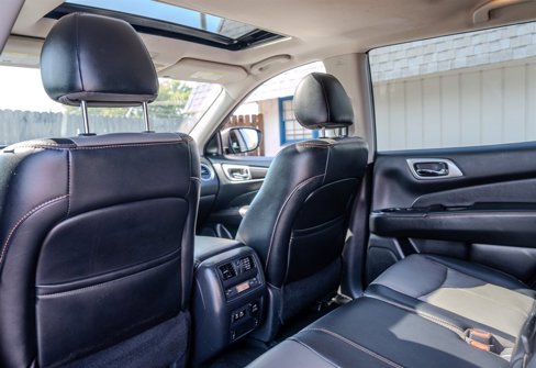 Used 2019 Nissan Pathfinder SL image 30