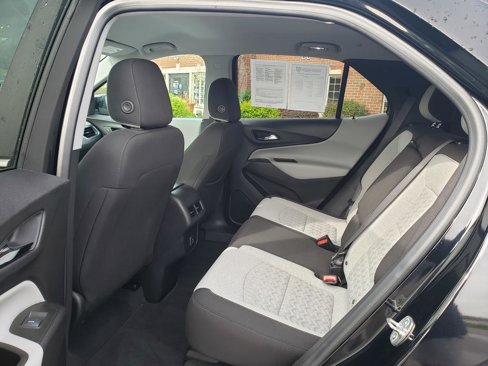Used 2023 Chevrolet Equinox LT image 13
