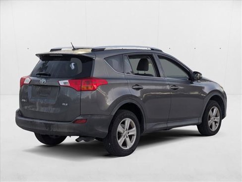 Used 2014 Toyota RAV4 XLE image 5