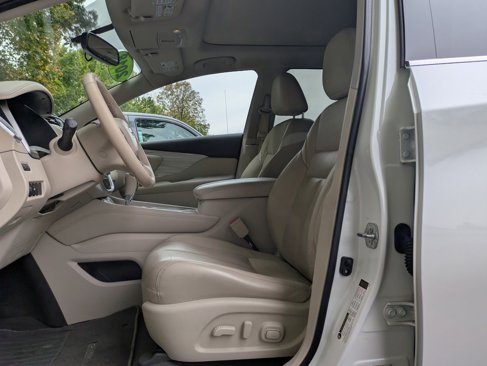 Used 2018 Nissan Murano SL w/ Moonroof Package image 13