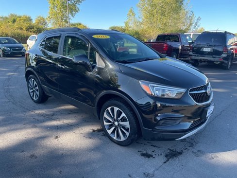 Used 2021 Buick Encore Preferred w/ Safety Package II image 1
