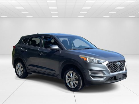 Used 2019 Hyundai Tucson SE image 1