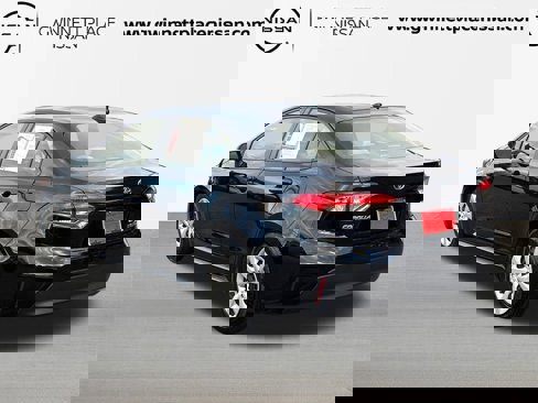 Used 2023 Toyota Corolla LE image 7