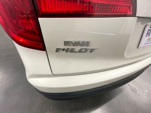 Used 2018 Honda Pilot EX image 30