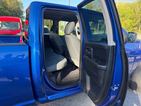 Used 2017 RAM 1500 Express image 11