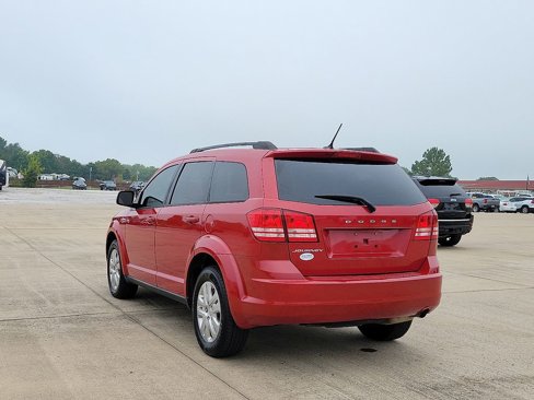 Used 2017 Dodge Journey SE w/ Flexible Seating Group image 4