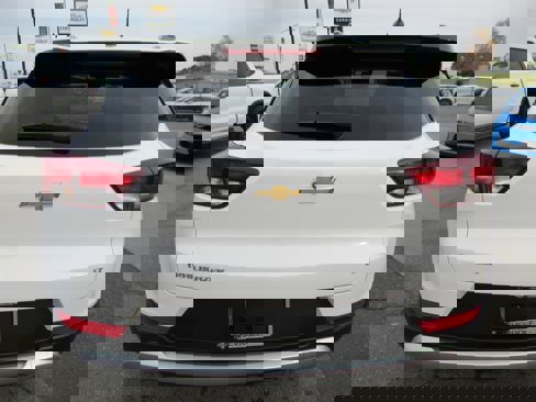 Used 2023 Chevrolet TrailBlazer LT image 7